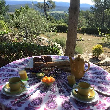Bed and Breakfast Crazy Foxy Retreats Fox-Amphoux Екстер'єр фото