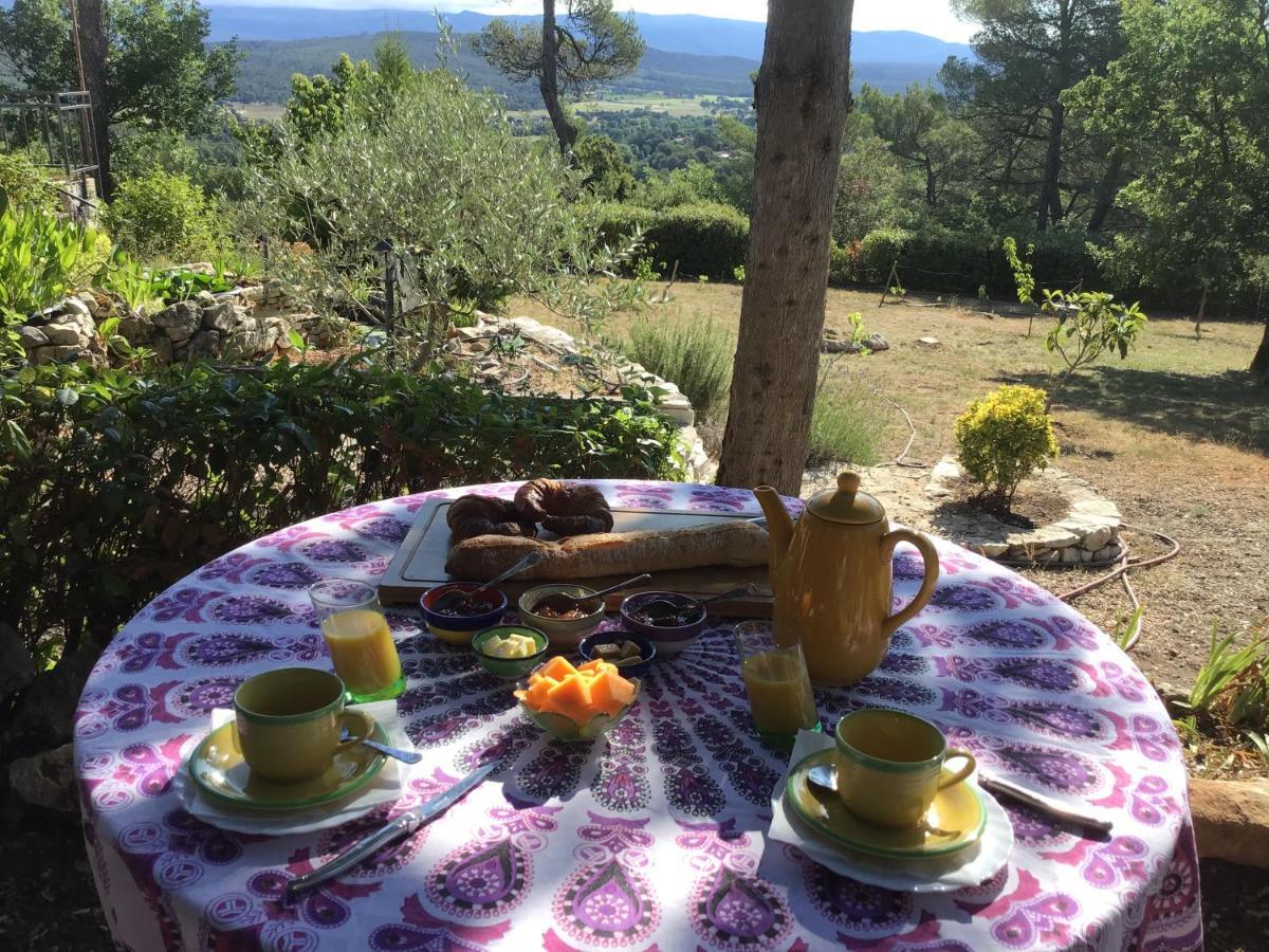 Bed and Breakfast Crazy Foxy Retreats Fox-Amphoux Екстер'єр фото